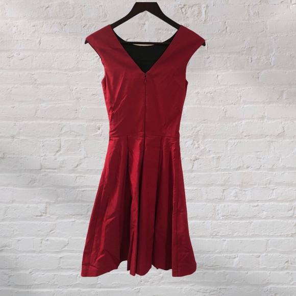 🍁Fall Sale🍁 Le Chateau Pink A-line Dress - Picture 3 of 4